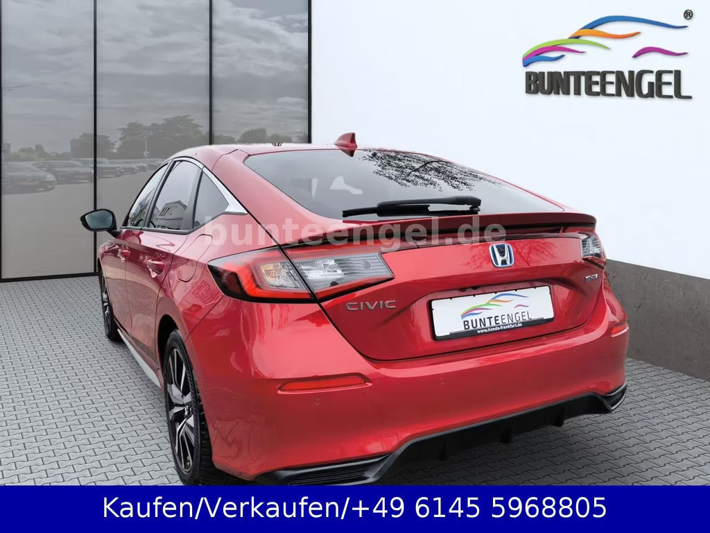 Honda Civic Elegance e:HEV