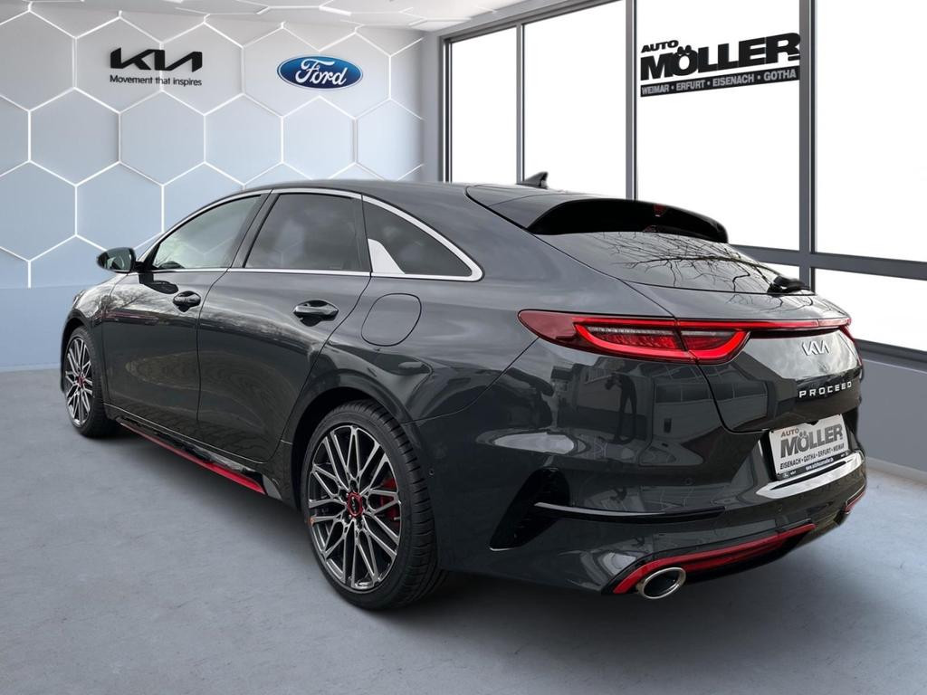Kia ProCeed