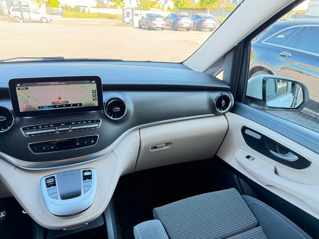 Mercedes-Benz Marco Polo