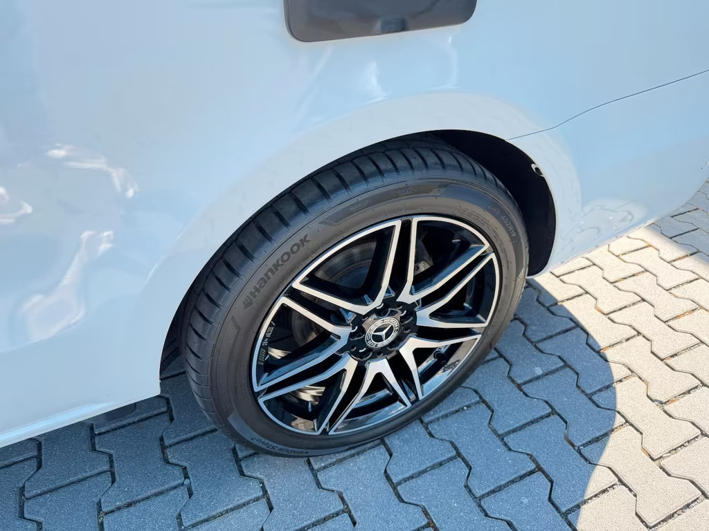 Mercedes-Benz Marco Polo