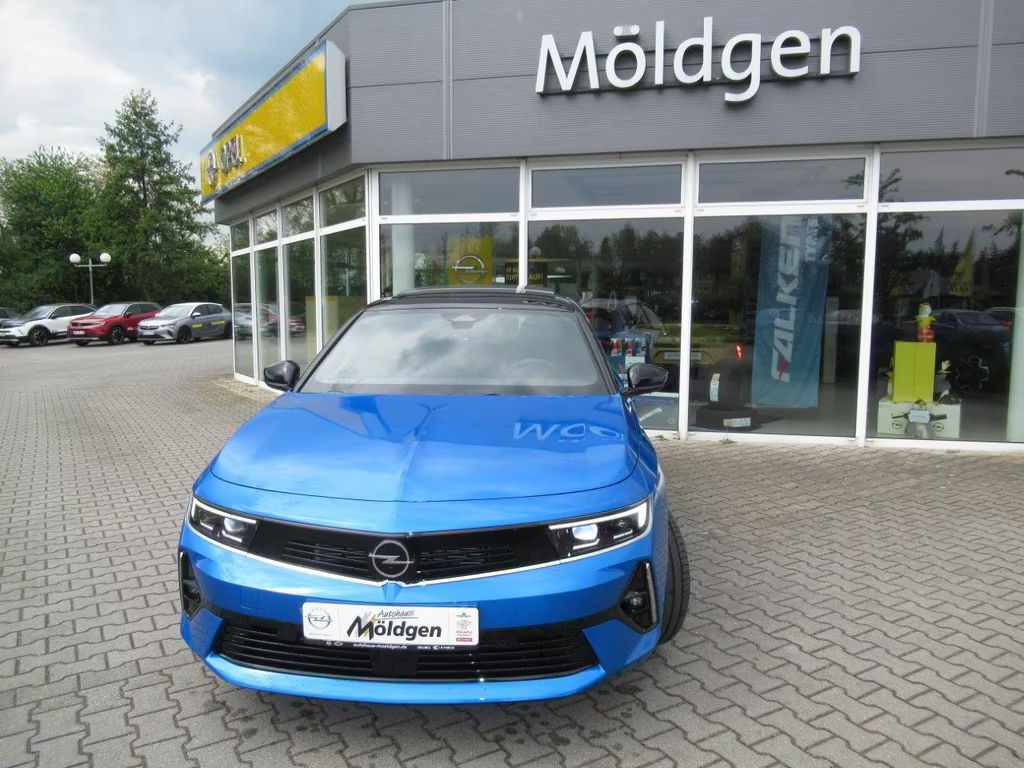 Opel Astra Innovation Ultimate Hybrid