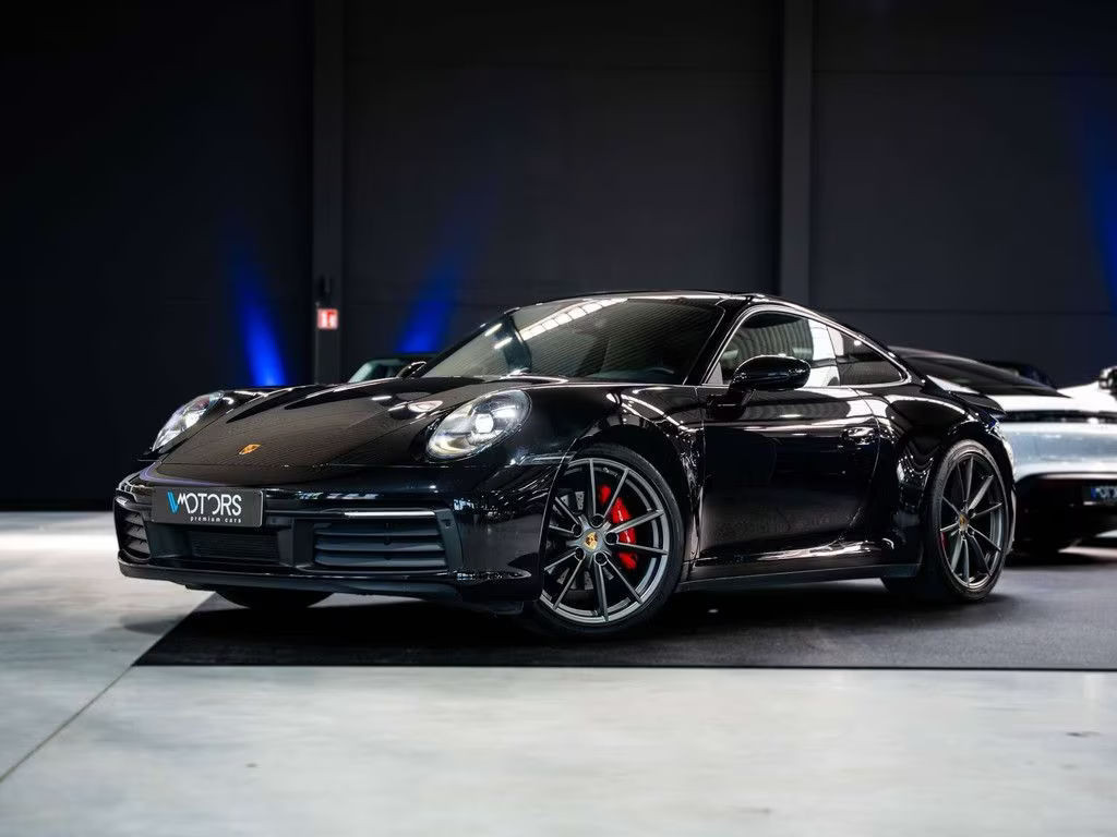 Porsche 911 4 992 Carrera