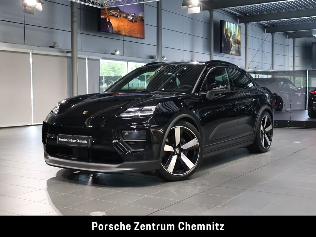 Porsche Macan 4