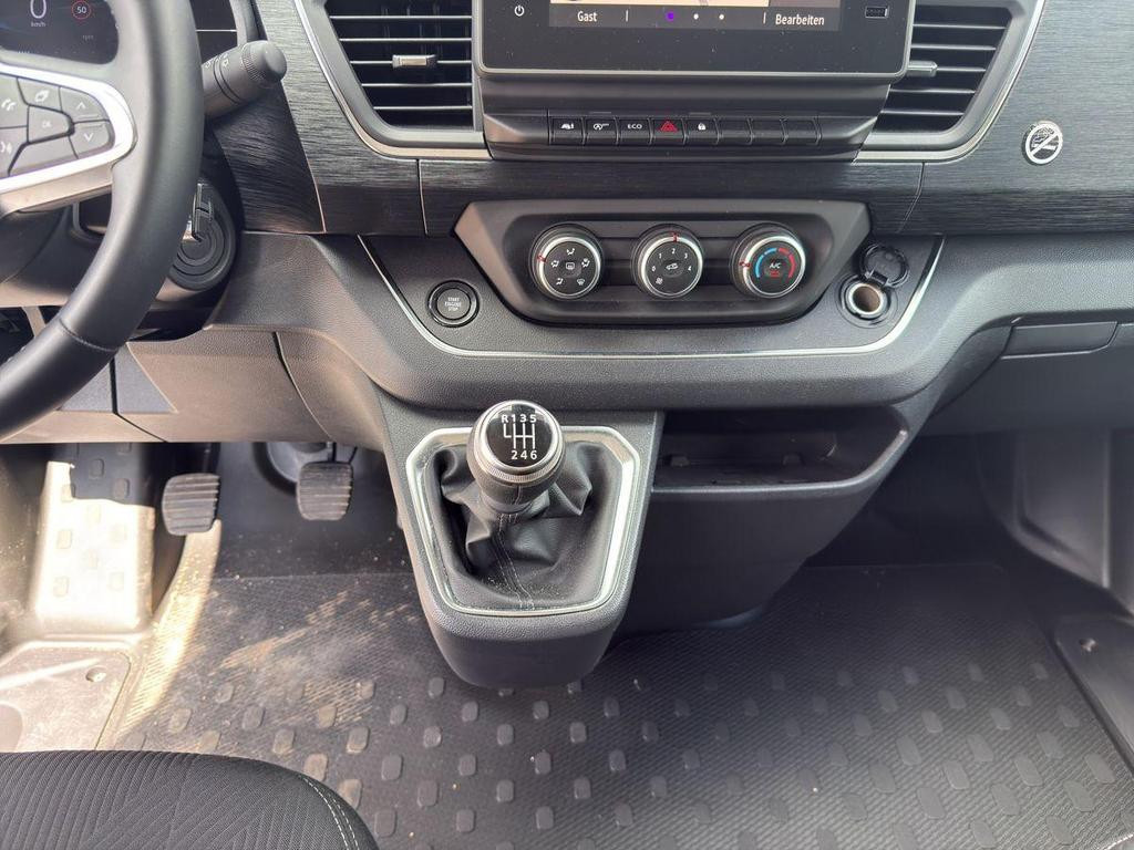 Nissan Primastar