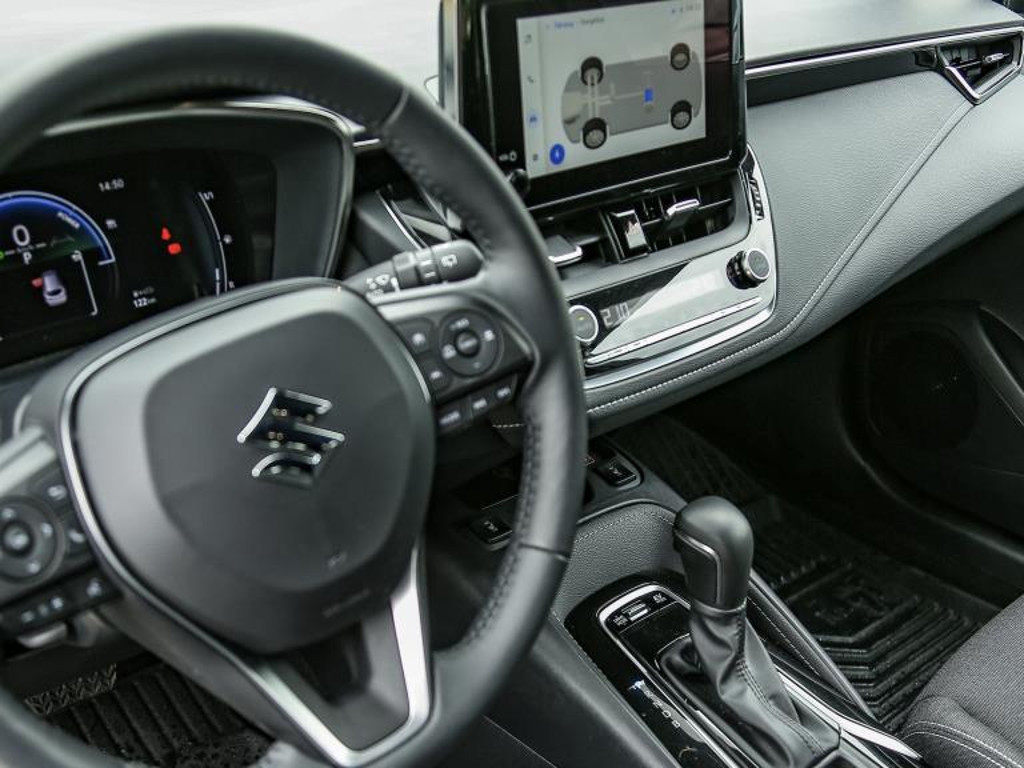 Suzuki Swace