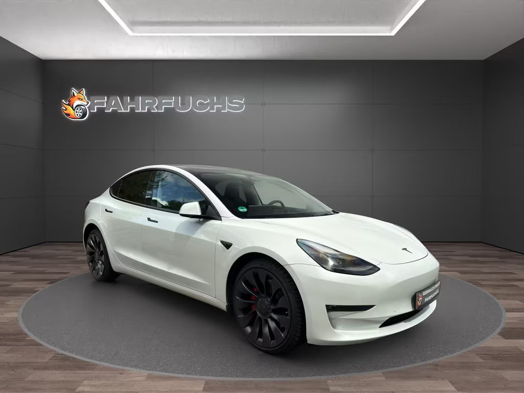Tesla Model 3 Performance