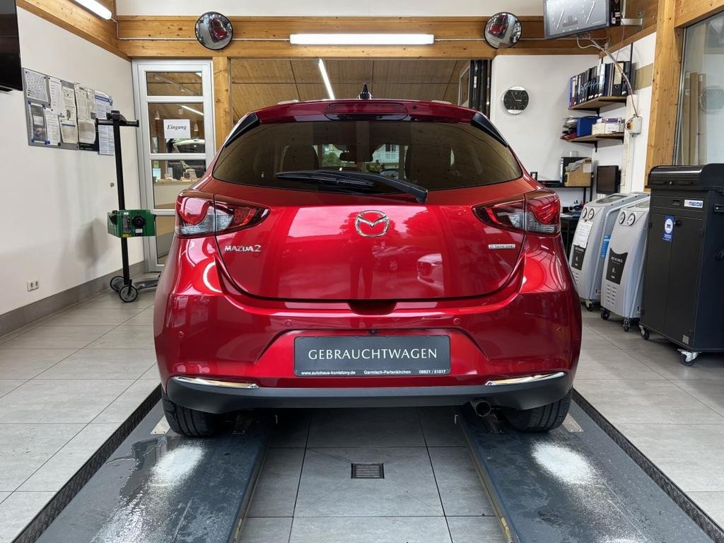 Mazda 2