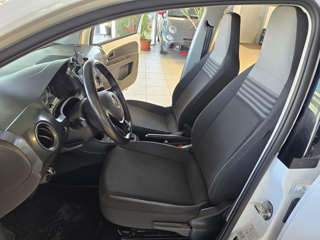Volkswagen e-up!