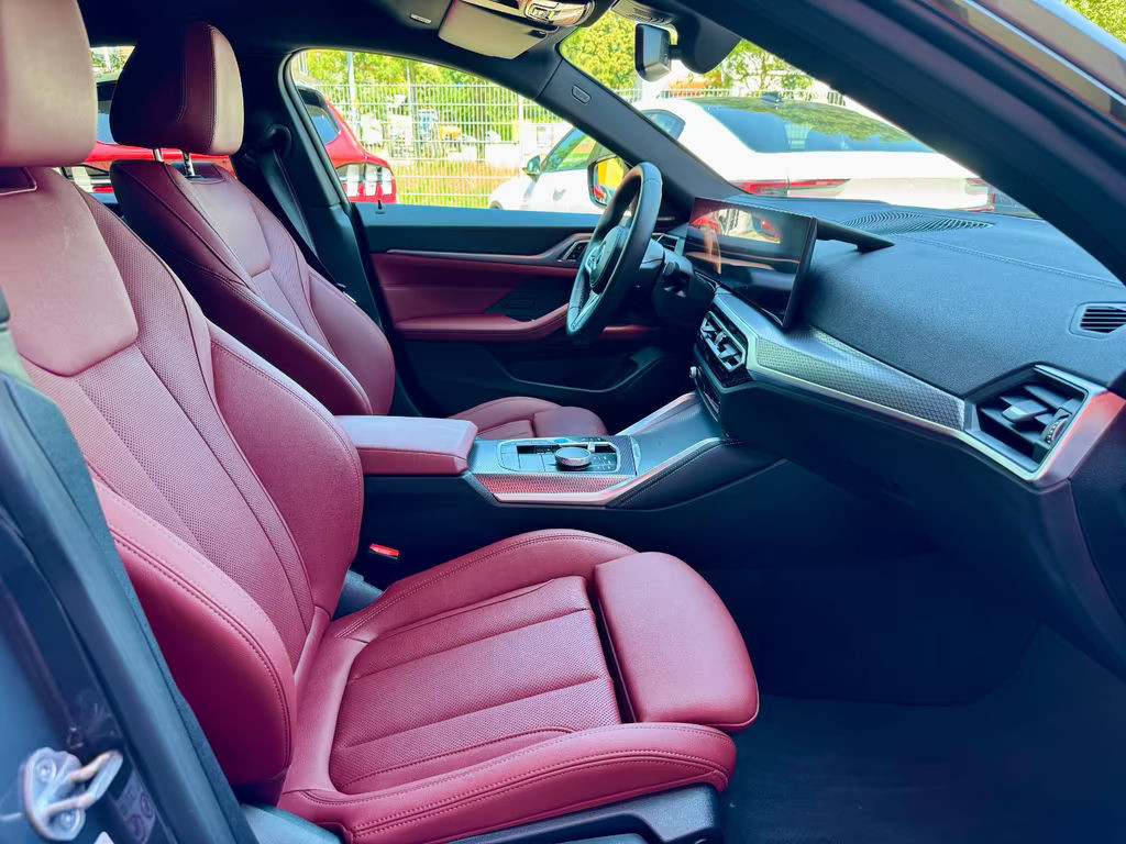 BMW i4