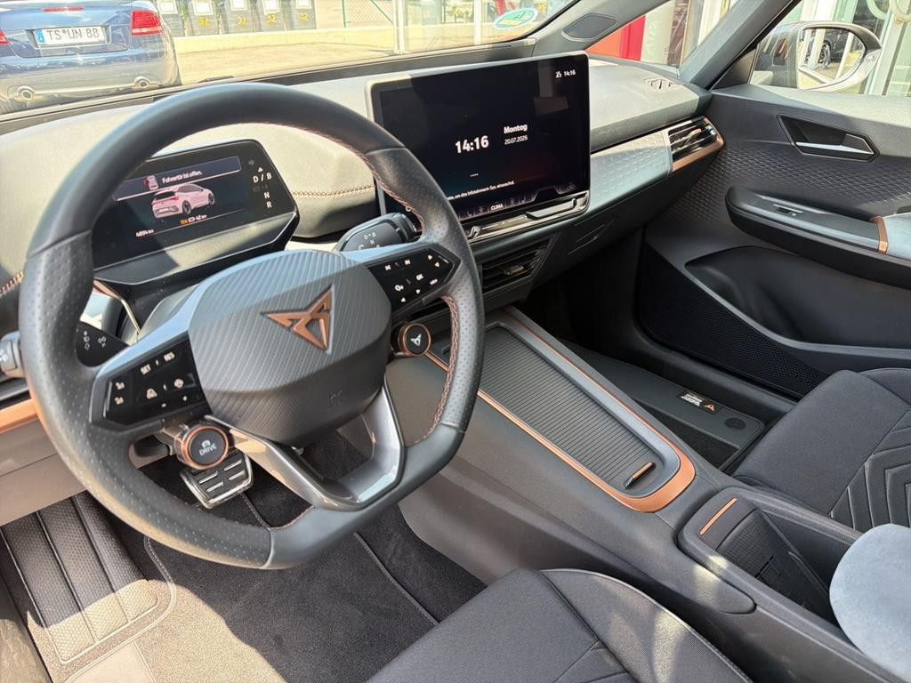 Cupra Born