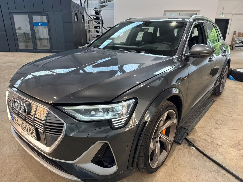 Audi e-tron Quattro