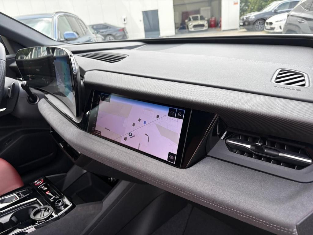 Audi SQ6 e-tron