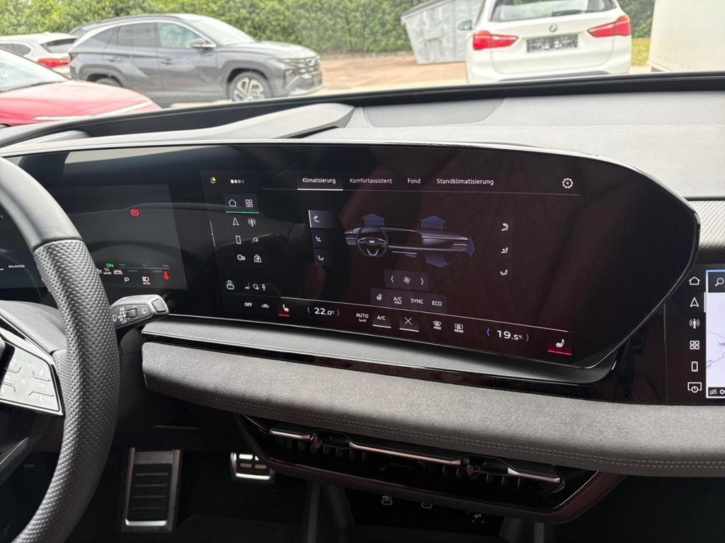 Audi SQ6 e-tron