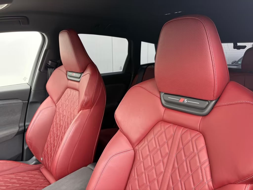 Audi SQ6 e-tron
