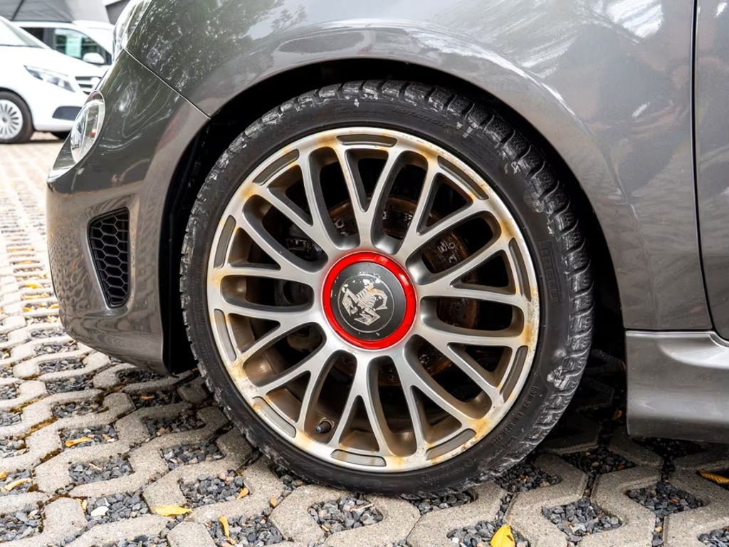 Abarth 595