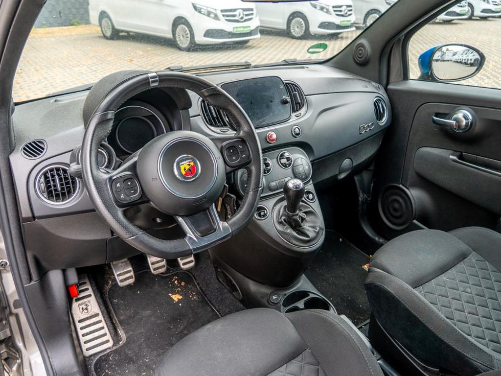Abarth 595