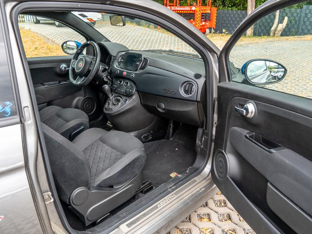 Abarth 595