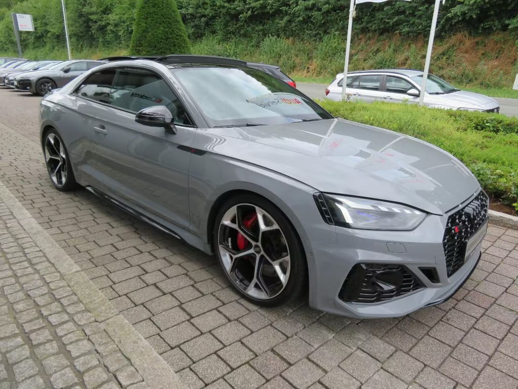Audi RS5