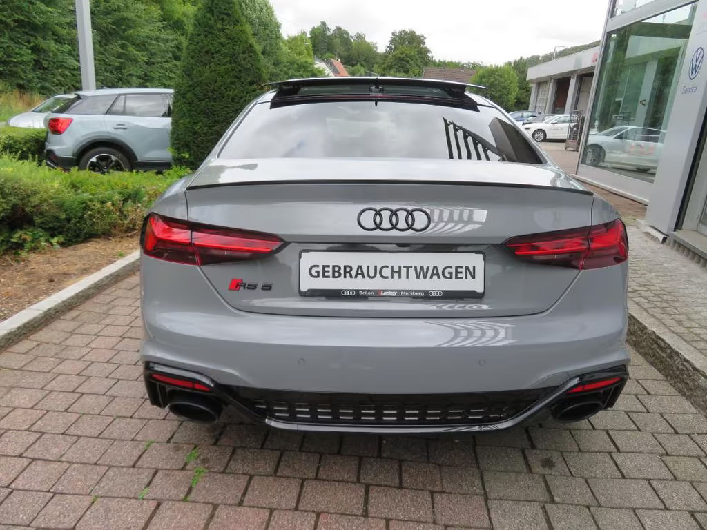 Audi RS5