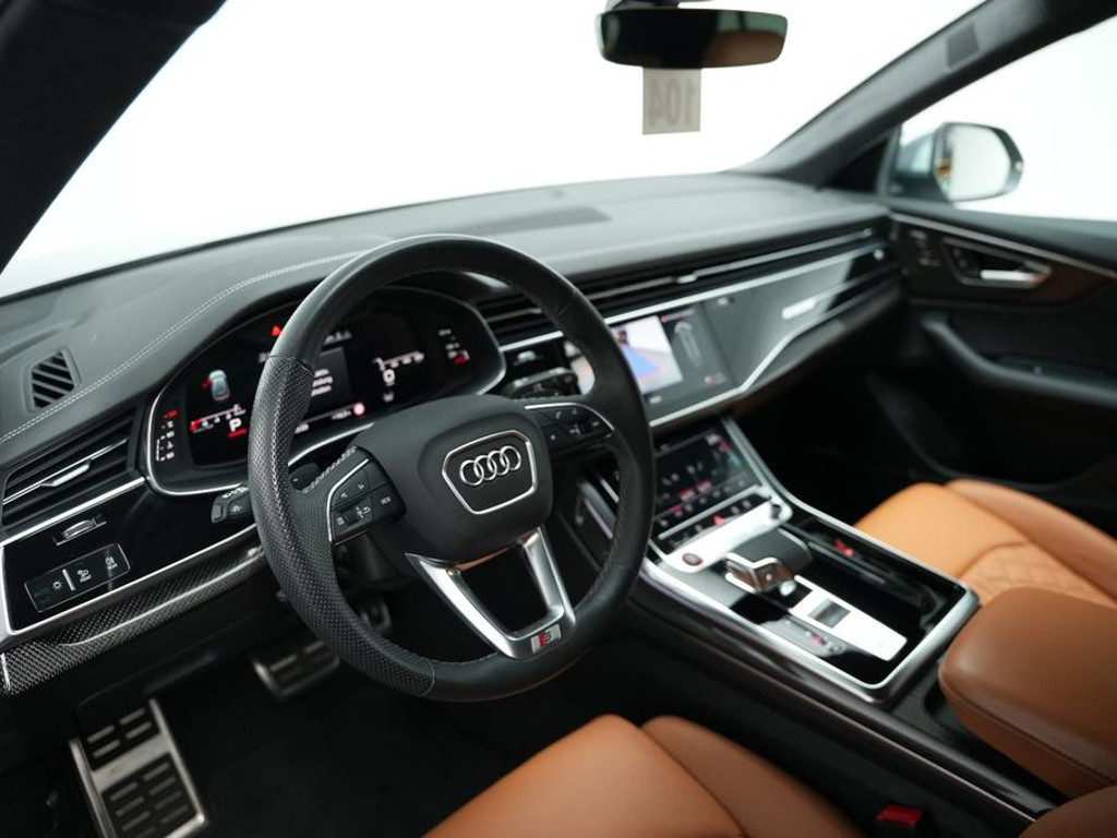 Audi SQ8