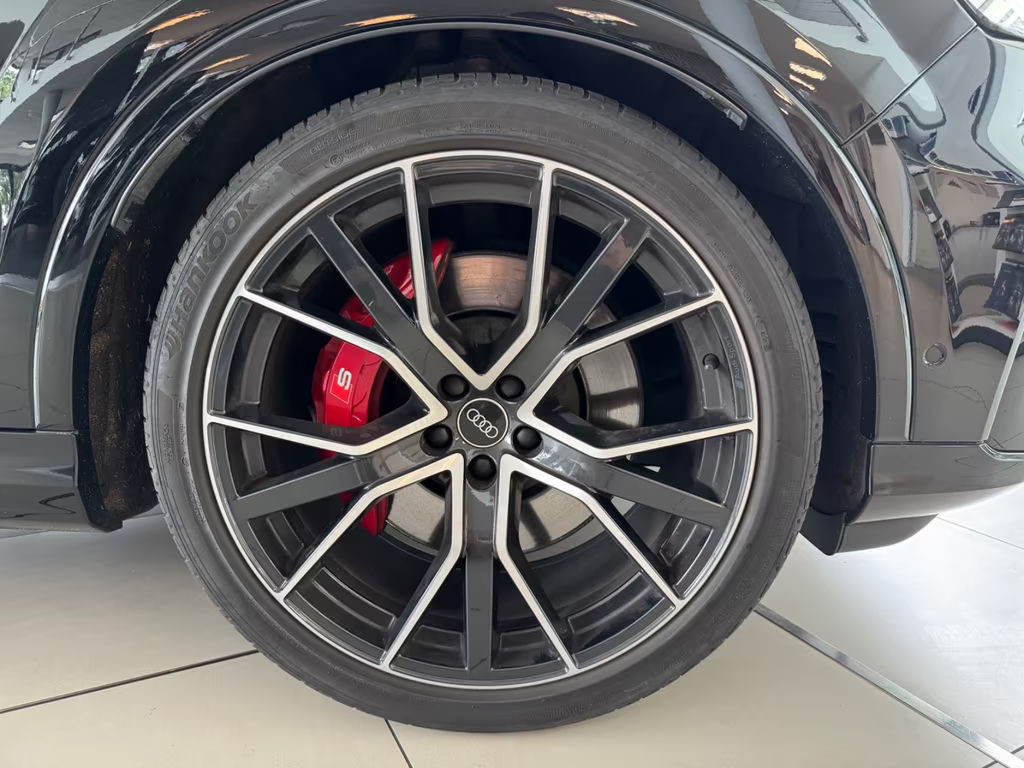 Audi SQ7