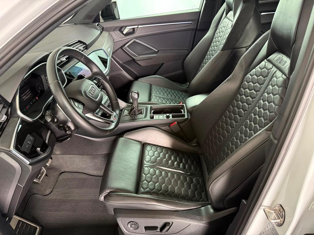Audi RS Q3
