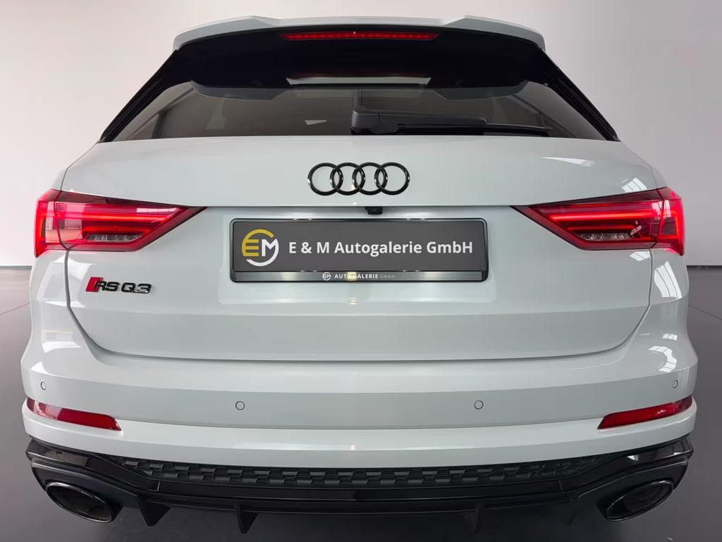 Audi RS Q3