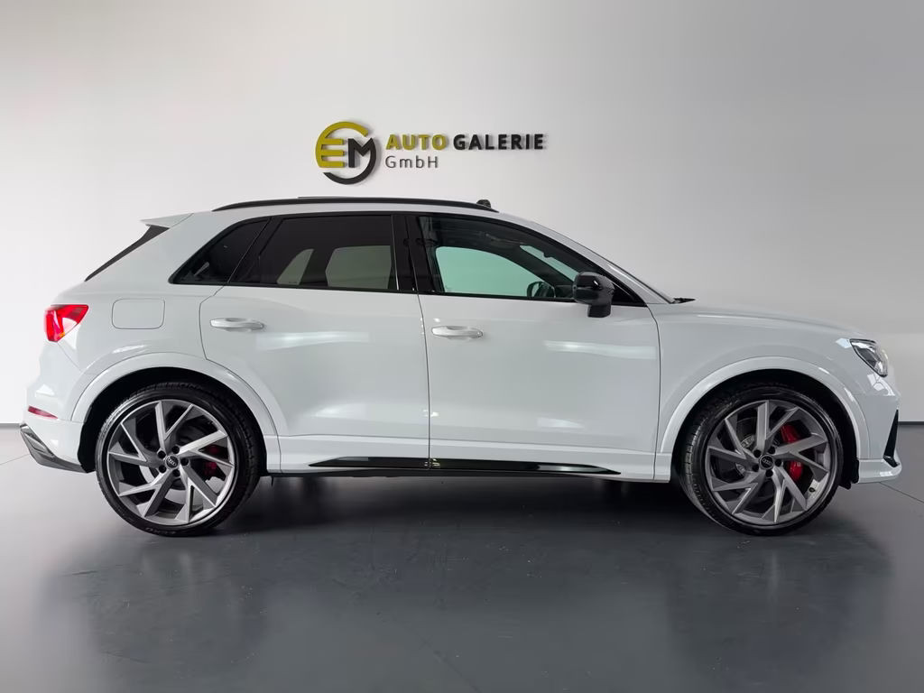 Audi RS Q3