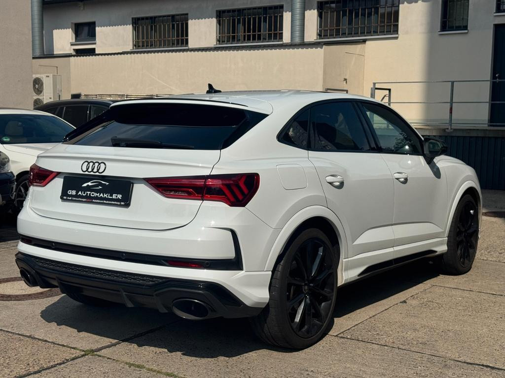 Audi RS Q3