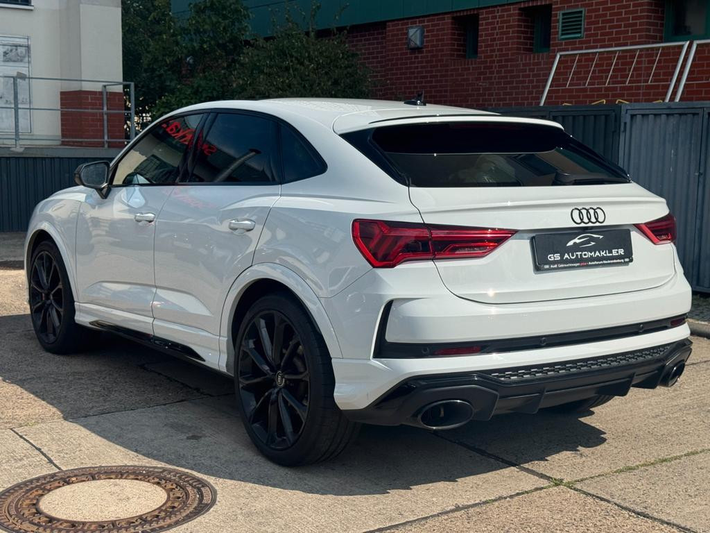 Audi RS Q3