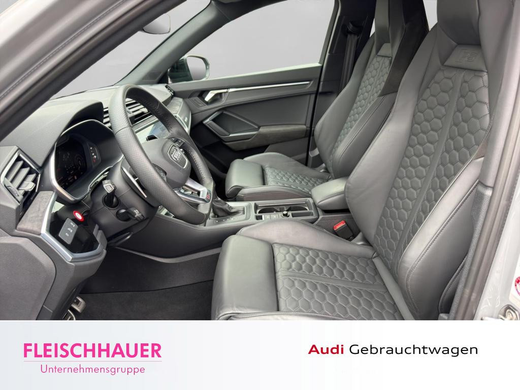 Audi RS Q3