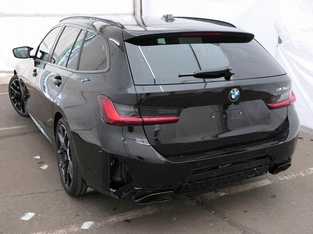 BMW M340