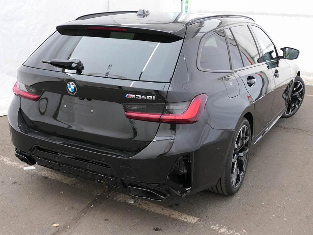 BMW M340