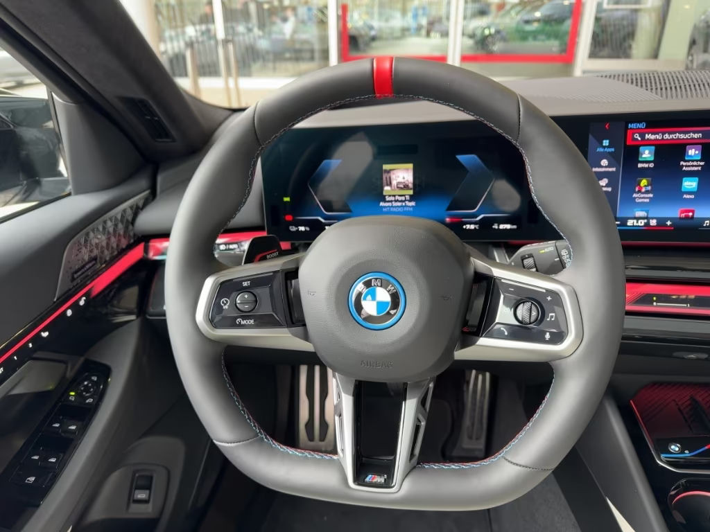 BMW i5
