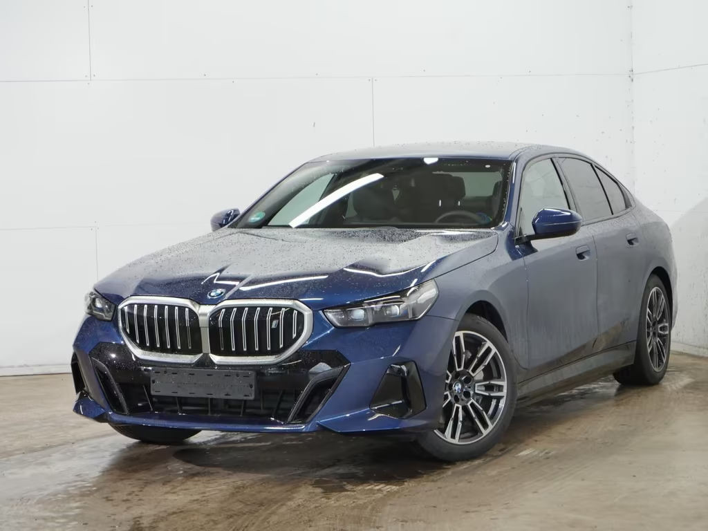 BMW i5 M-Sport Sedan eDrive40