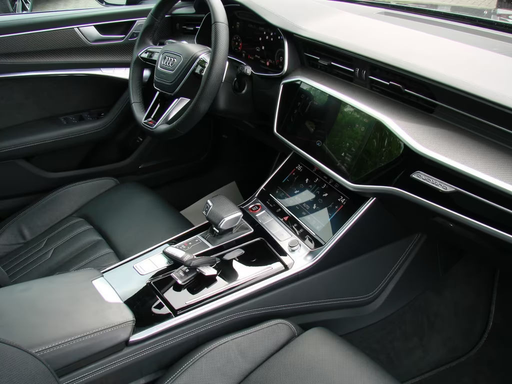 Audi S6
