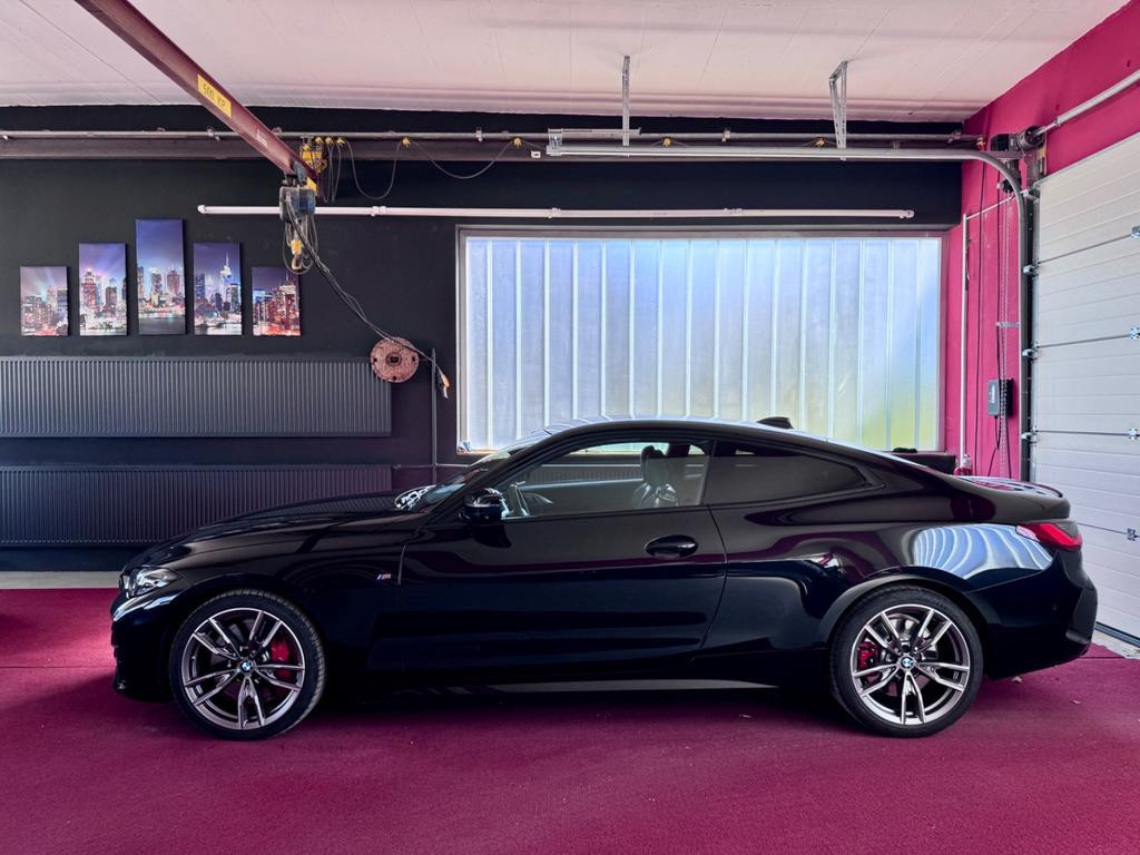 BMW M440
