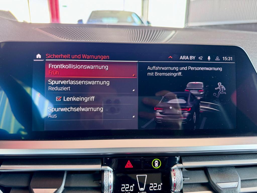 BMW M440