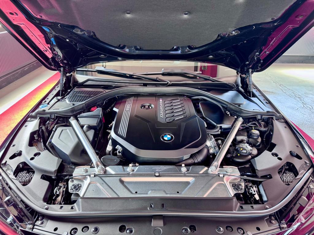 BMW M440