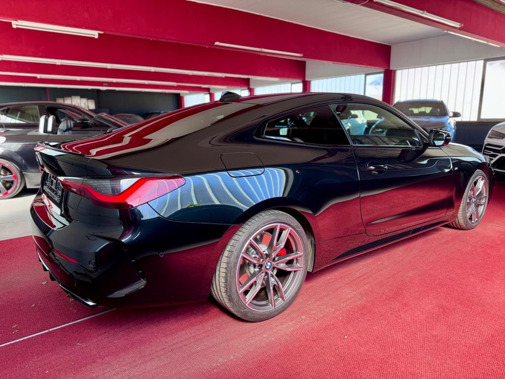 BMW M440