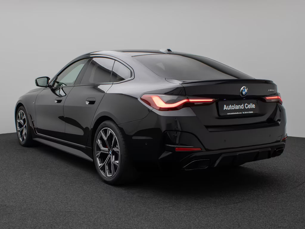 BMW M440