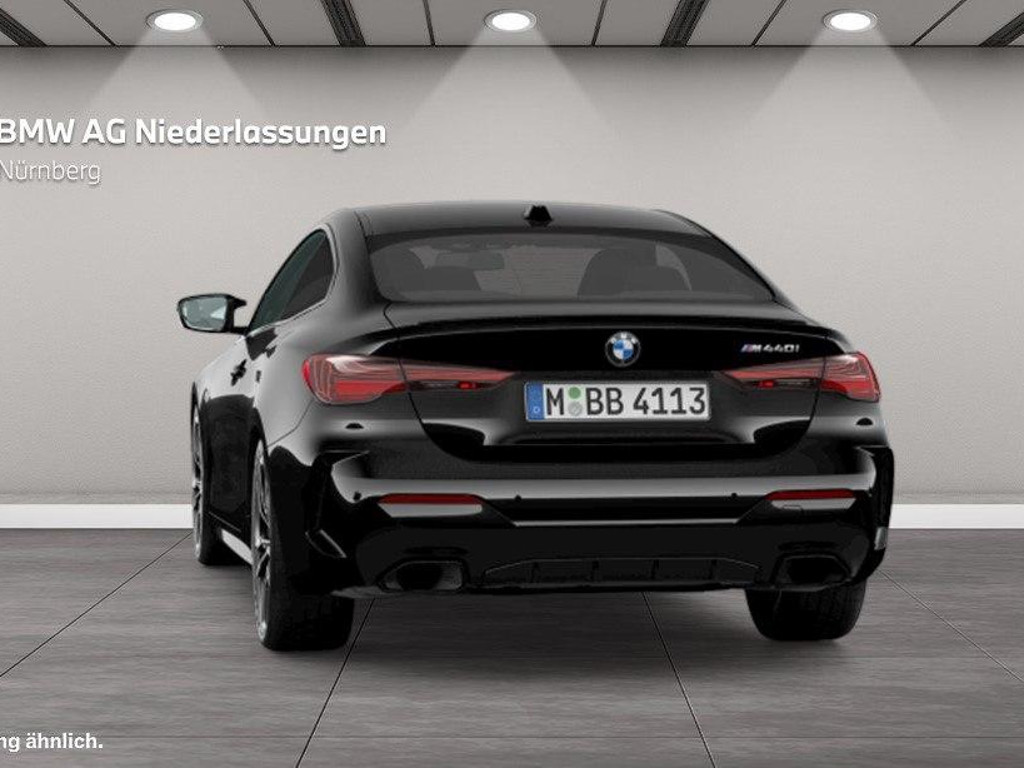 BMW M440