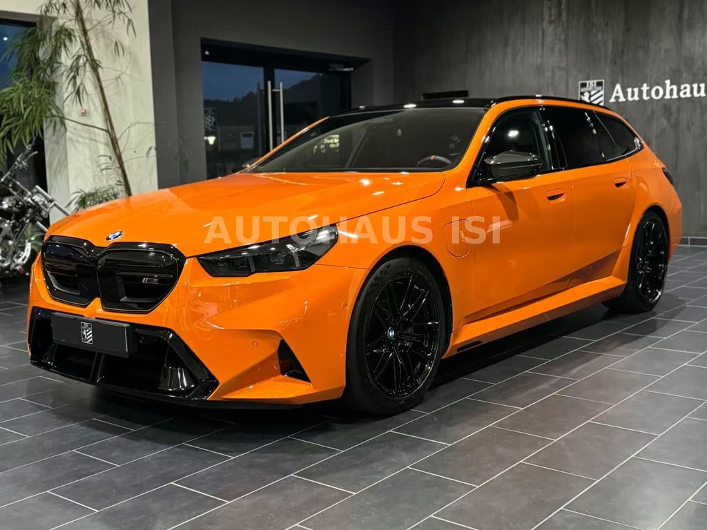 BMW M5 Touring ULTIMATE,INDIVIDUAL,KERAMIK,PANO