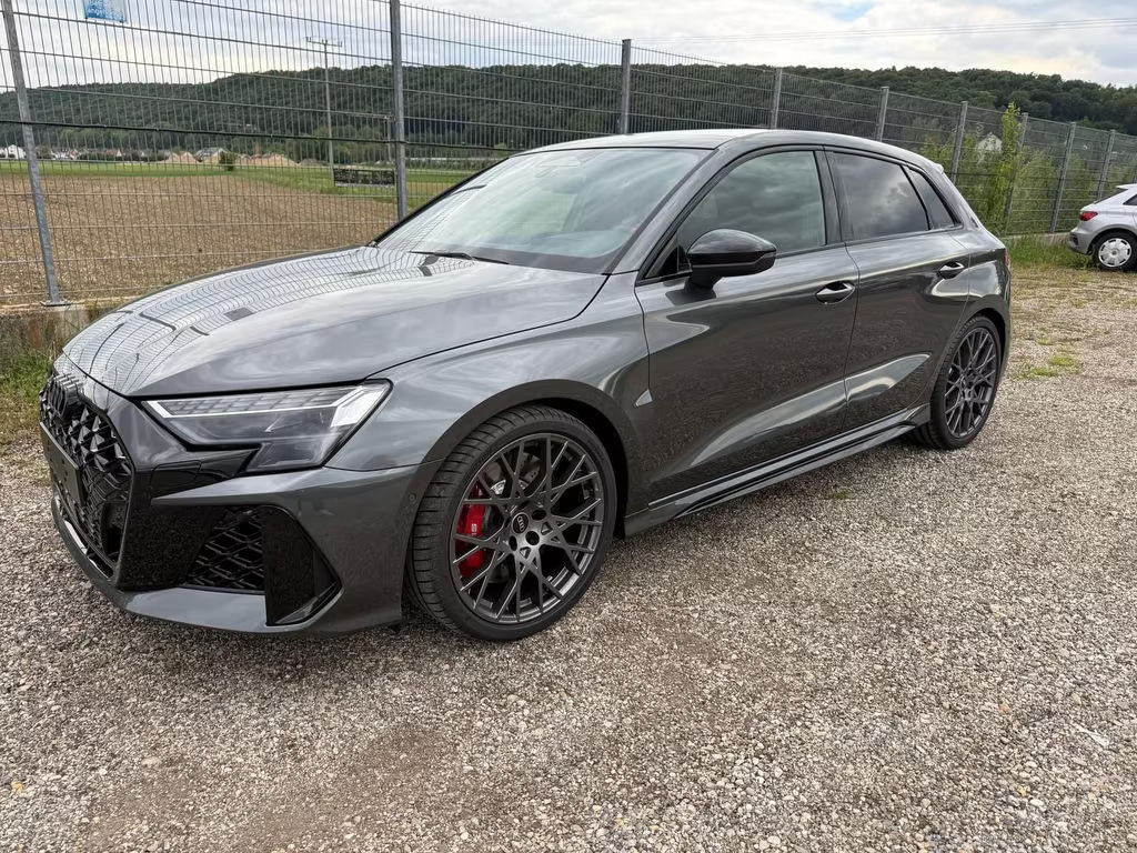 Audi RS3 Sportback Sedan