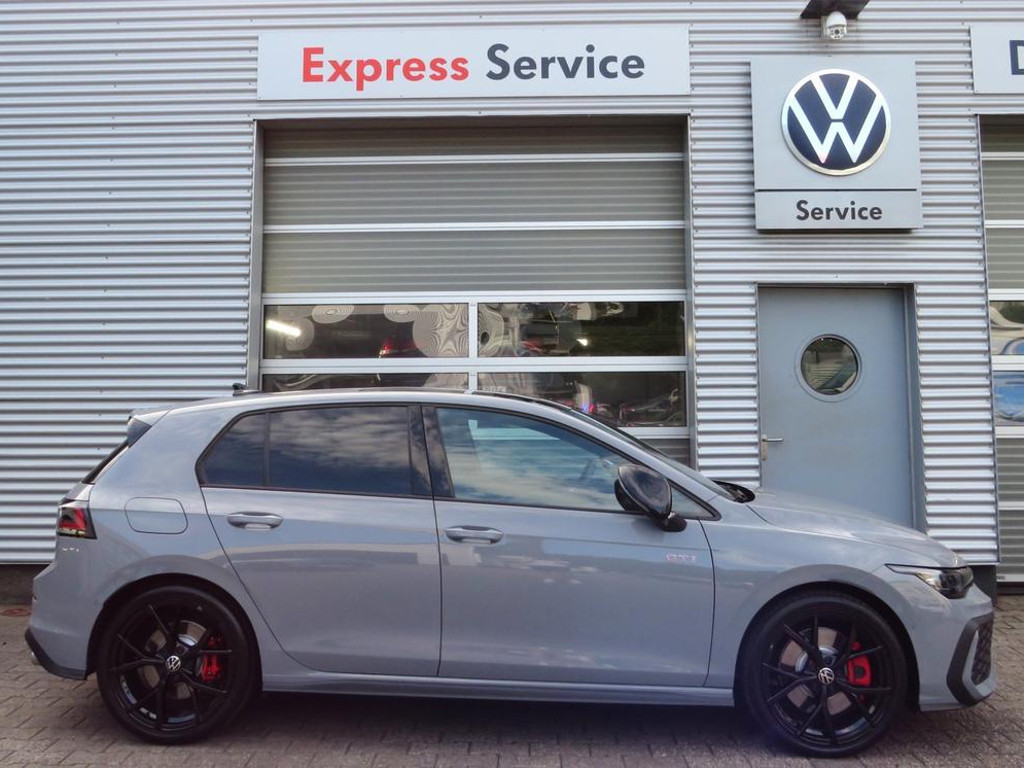 Volkswagen Golf DSG GTI IQ.Drive Golf VIII 2.0 TSI