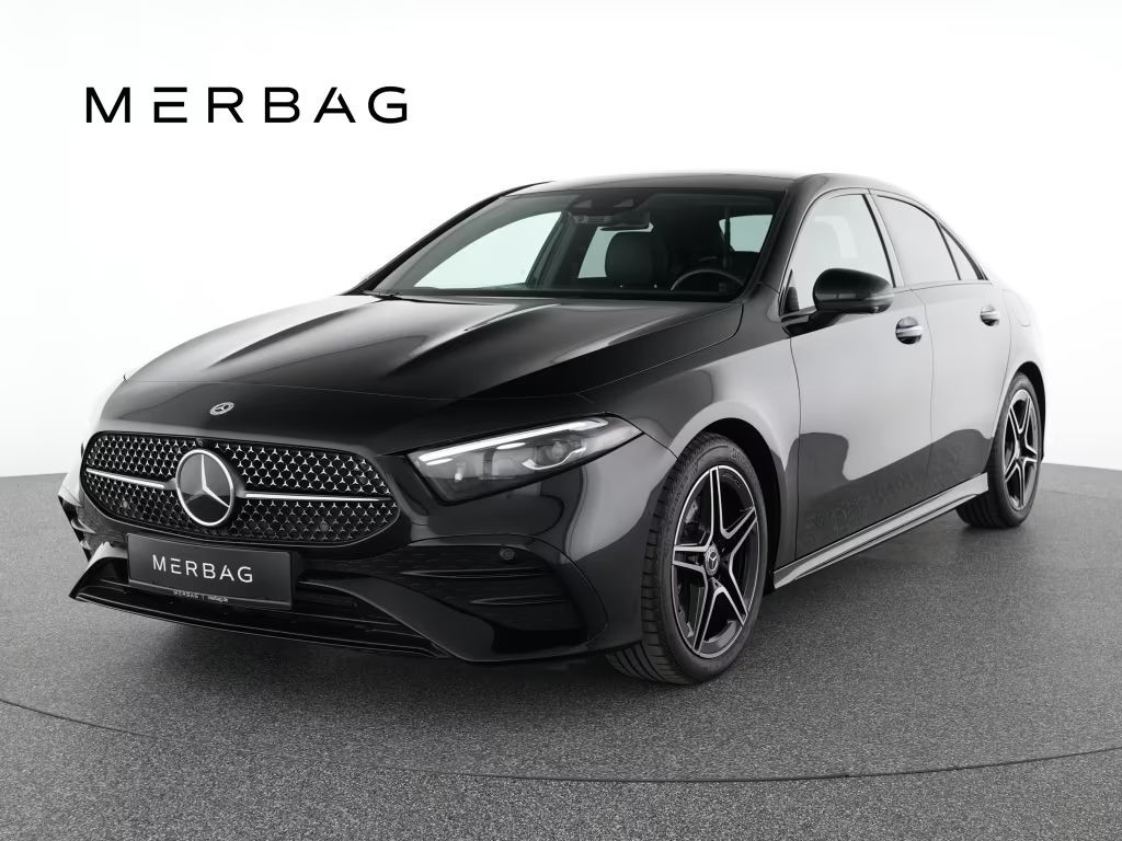 Mercedes-Benz A-Klasse A 220 AMG Line Premium A 220 d