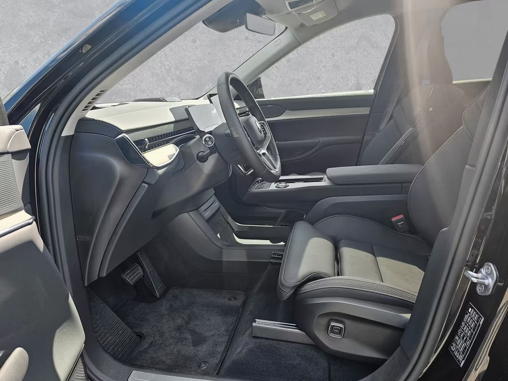 Volvo EX90