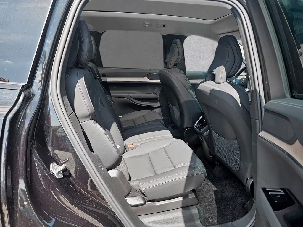 Volvo EX90