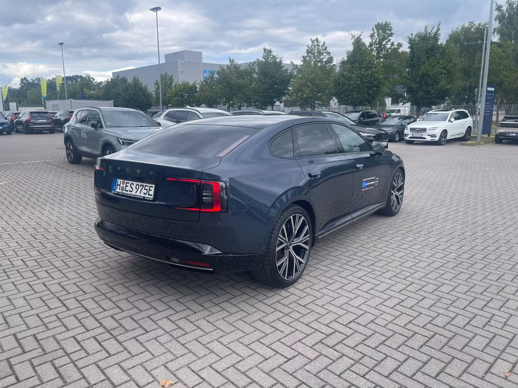 Volvo ES90