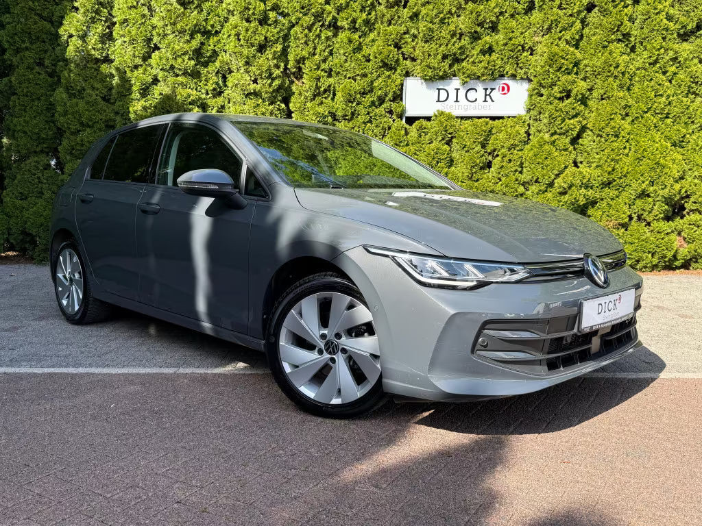 Volkswagen Golf DSG 2.0 TDI